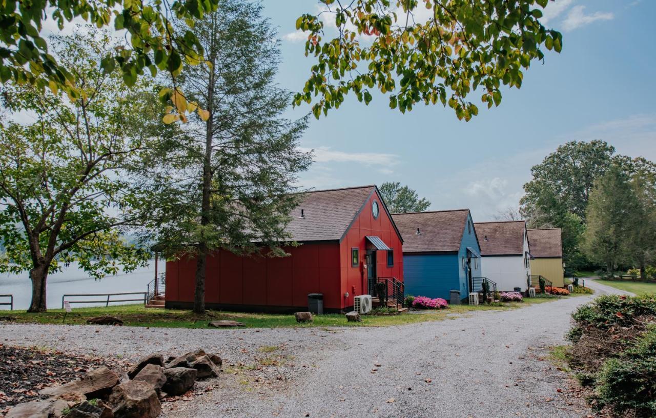 Tranquille Resort Hiawassee Eksteriør billede